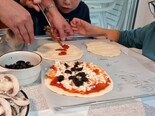 Pizza backen mit Kindern und MitSpielplatz